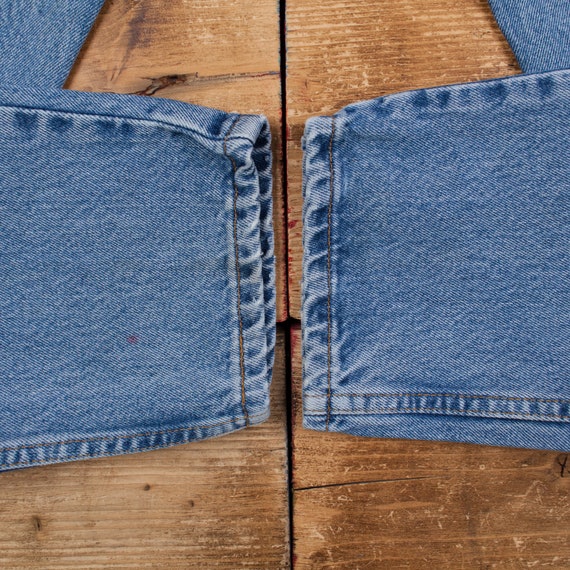 Vintage Levis 550 Jeans 27 X 29 90s Stonewash Tapered Blue Womens