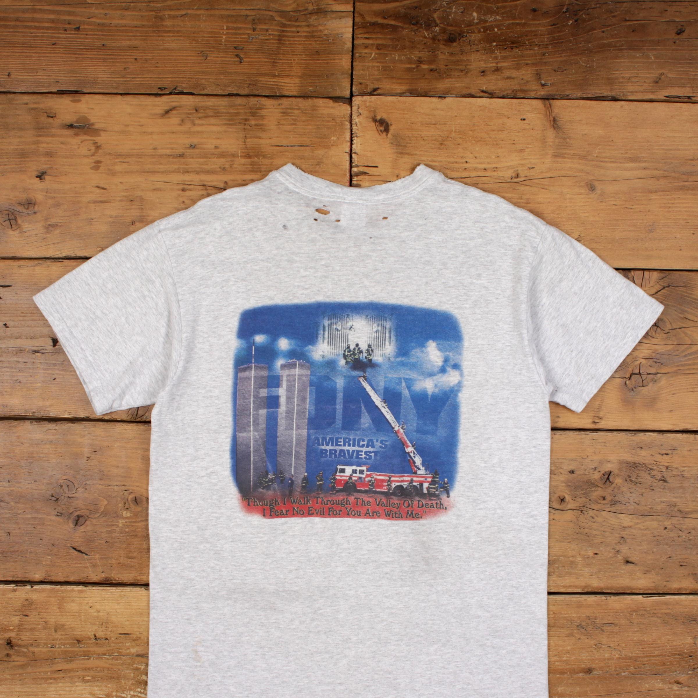 Vintage Graphic T Shirt Large Thrashed Anvil NYFD 9/11 Memorial