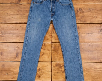 Vintage Levis 501 Jeans 32 x 33 Stonewash Straight Blue Red Tab Denim