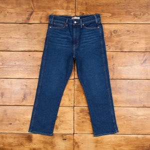 Vintage Jones Sport High-waisted Wide Leg Distressed Women's Jeans