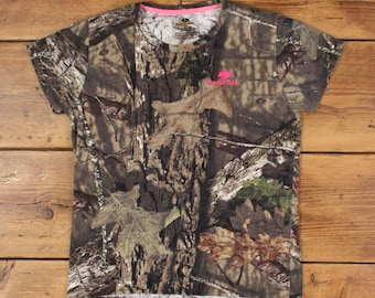 Vintage Mossy Oak Real Tree T-Shirt M Frauen Grün 00s Camouflage Pink Logo