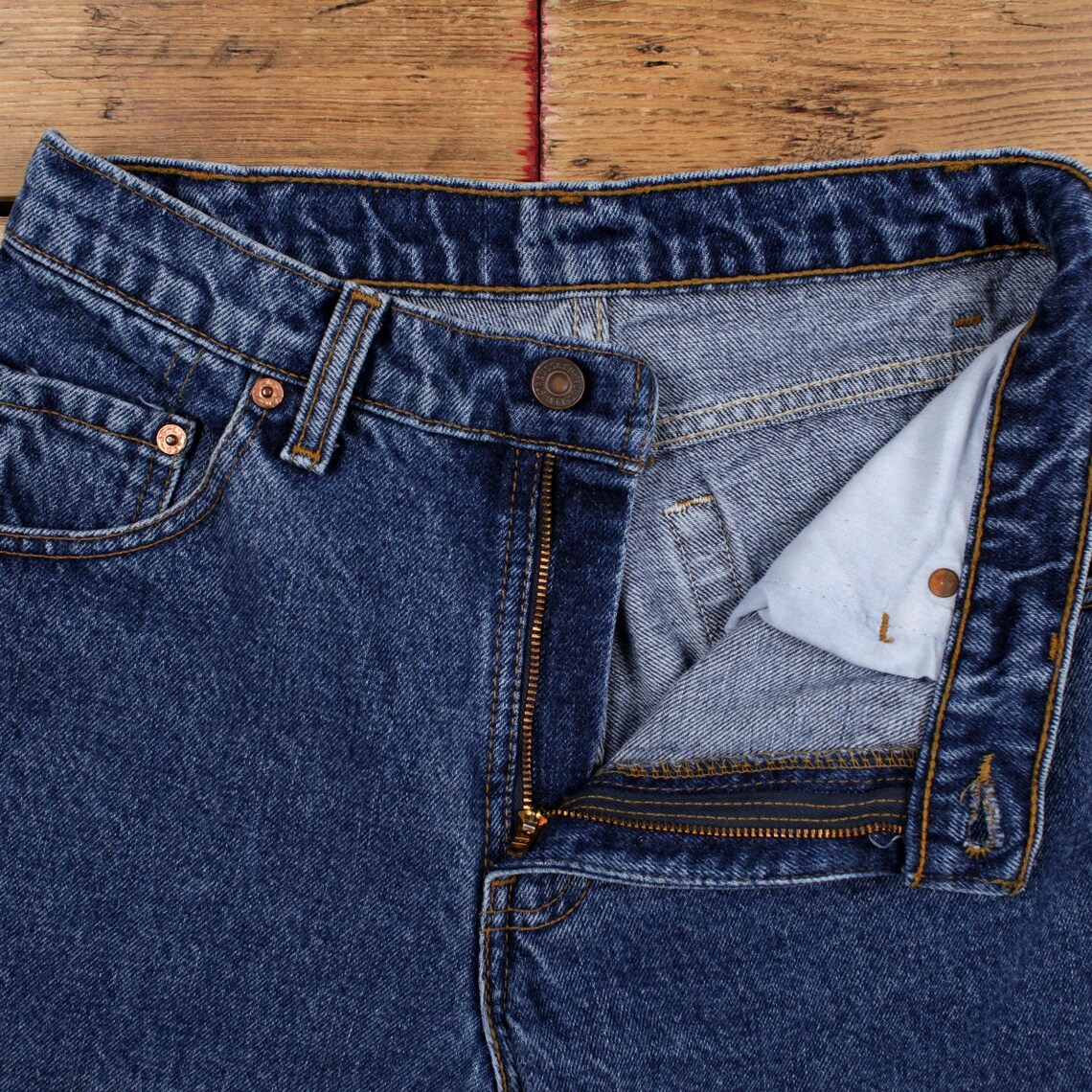 Vintage Levis Jeans 27 x 29 Medium Wash Straight Blue Womens Red Tab Denim, foto 3 di 5