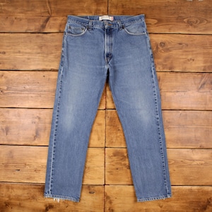 Vintage Levis 505 Jeans 36 x 32 Medium Wash Straight Blue Red Tab Denim