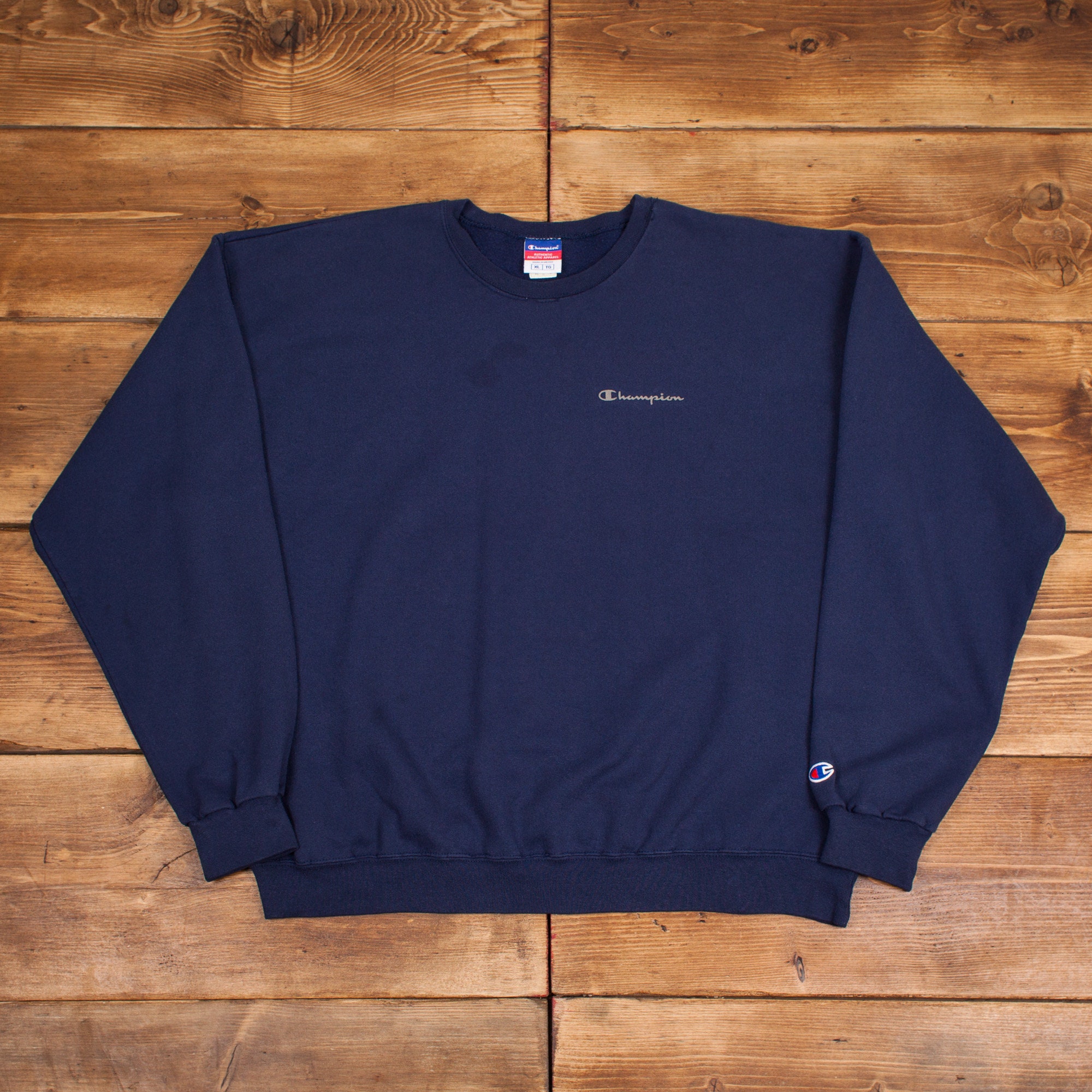 navy blue champion crewneck sweatshirt