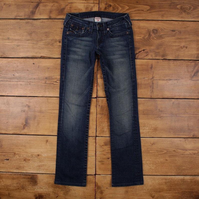 Vaqueros True Religion Y2k 27x32 para mujer, azul, hechos en EE. UU., lavados a la piedra oscuros, rectos imagen 1