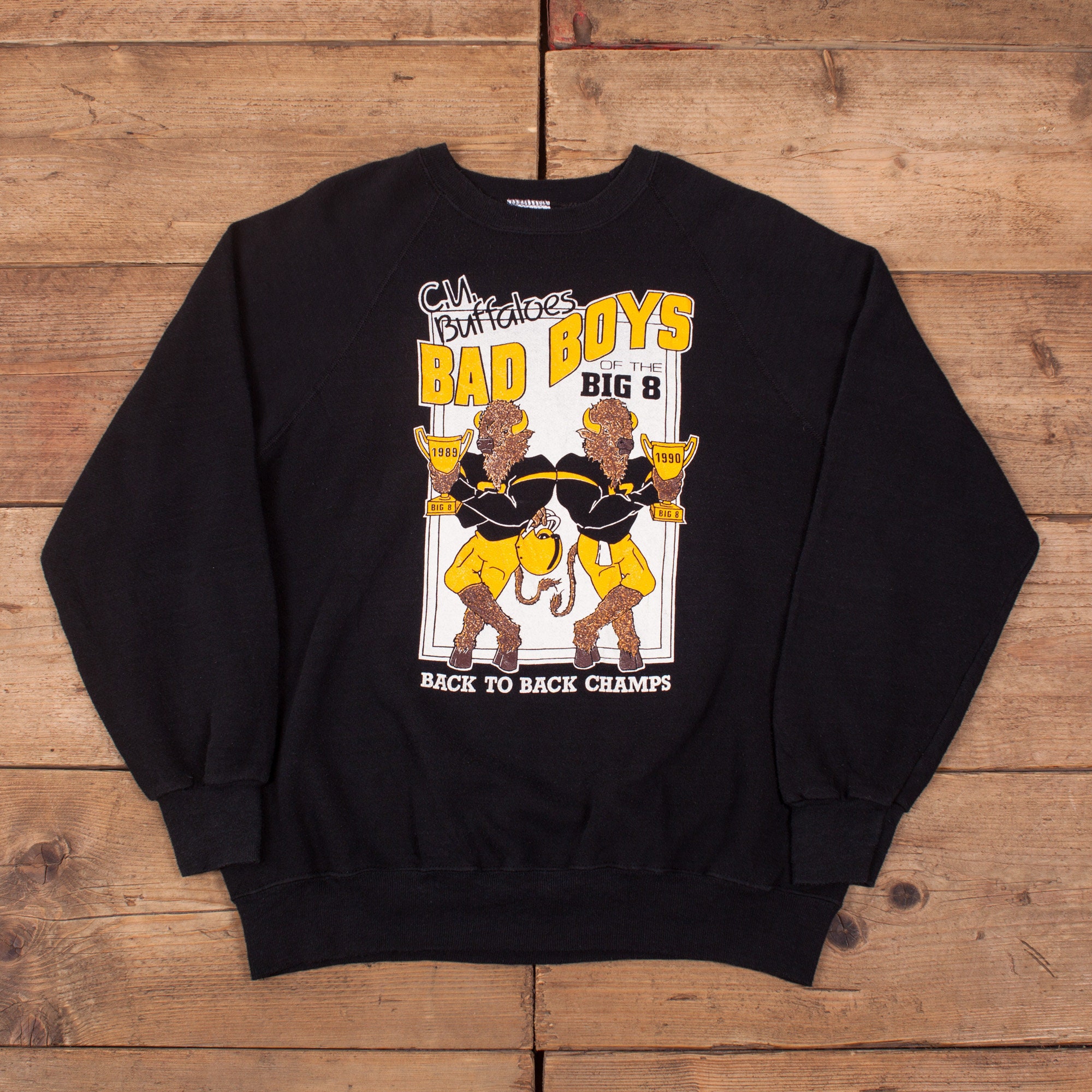 Image of Mens Vintage 90S Lee Black Buffaloes College Graphic Sweatshirt Usa L 44" R19374