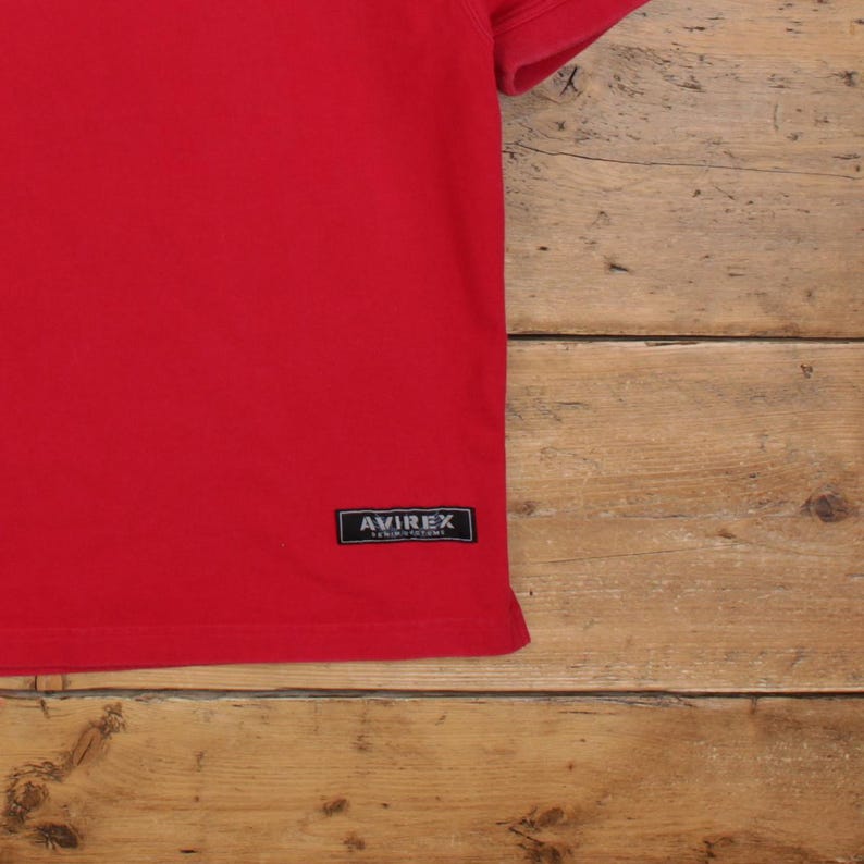 Vintage Avirex T-shirt 2XL Mens 00s V-neck Jersey Red Streetwear Y2k Hip Hop image 7