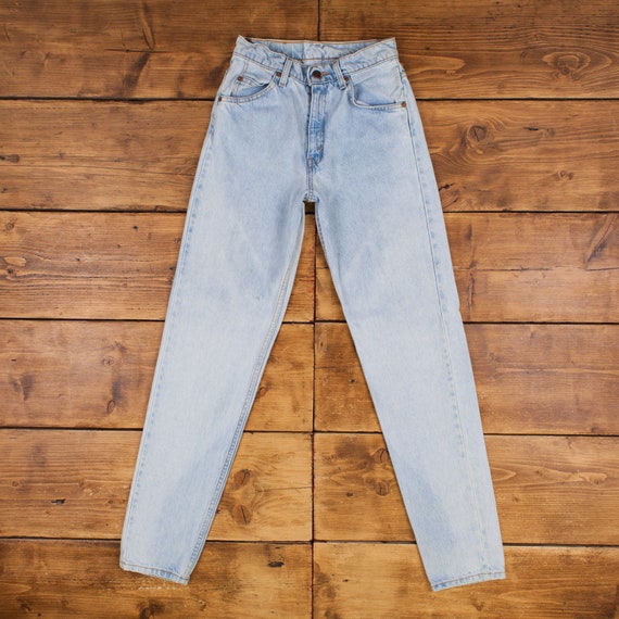 Vintage Levis 962 Jeans 26 x 33 USA Made 90s Stonewash Tapered Blue Womens