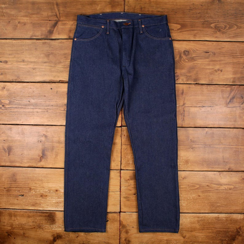 Jeansy Vintage Wrangler Straight Jeans 35x30 z lat 90. w kolorze ciemnoniebieskim, stonewash zdjęcie 1
