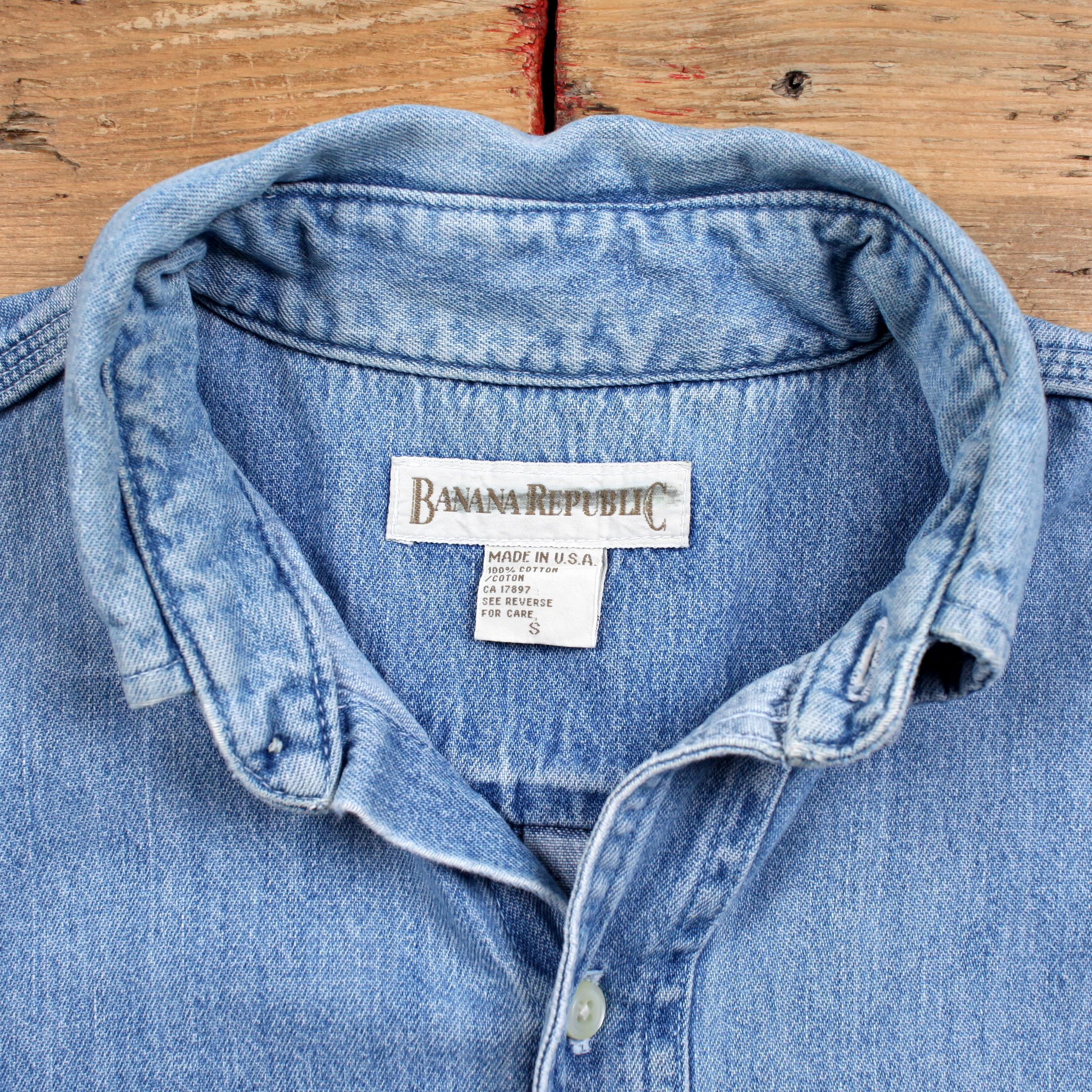 Vintage Banana Republic Denim Shirt Button S USA Made 90s