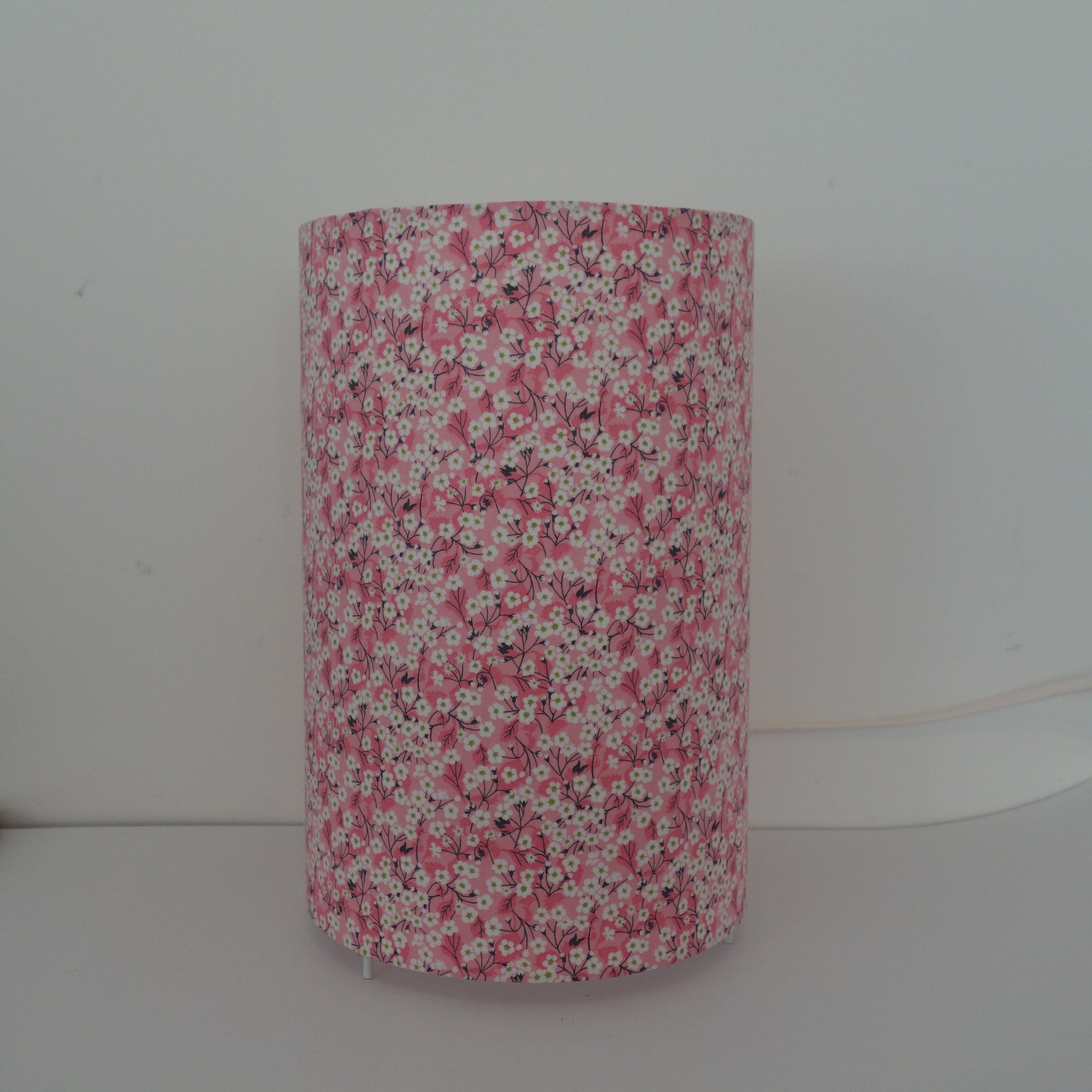 Lampe Tubeen Liberty Mitsi Valeria Rose Pouvant Servir de Lampe Chevet , Bureau, d'appoint.