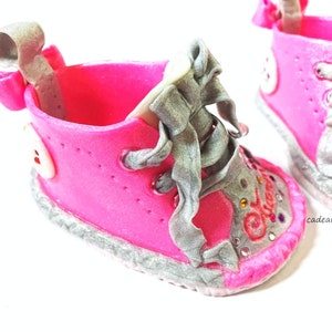 baby girl shoes fushia and gray in fimo: personalized birth gift image 5