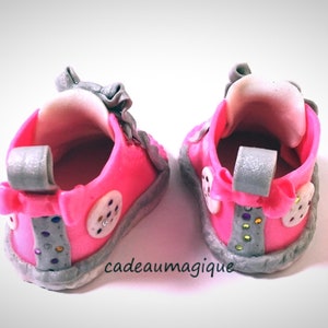 baby girl shoes fushia and gray in fimo: personalized birth gift image 4