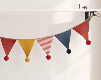 Circus Birthday Garland with Pom Poms – Vintage Circus Party Banner for Birthday Decor & Photo Backdrop
