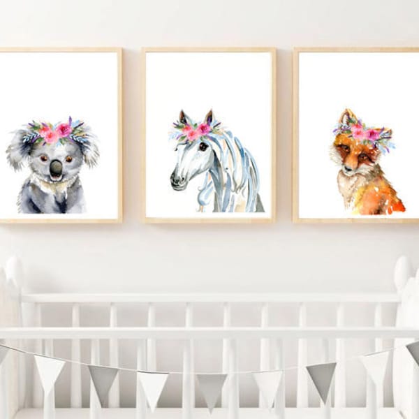 Flower Crown Animal Nursery Art Prints / Choix de 3 / Girl's Animals Aquarelle Artwork / Safari Wall Art / Coiffe florale peinte à la main