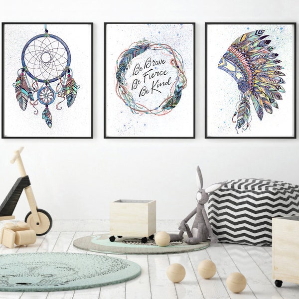 Boho Dreamcatcher Set of 3, Boys Bedroom Art Prints, Aquarelle, Peinture de coiffe tribale, Be Brave Fierce Kind, Blue Brown Nursery decor