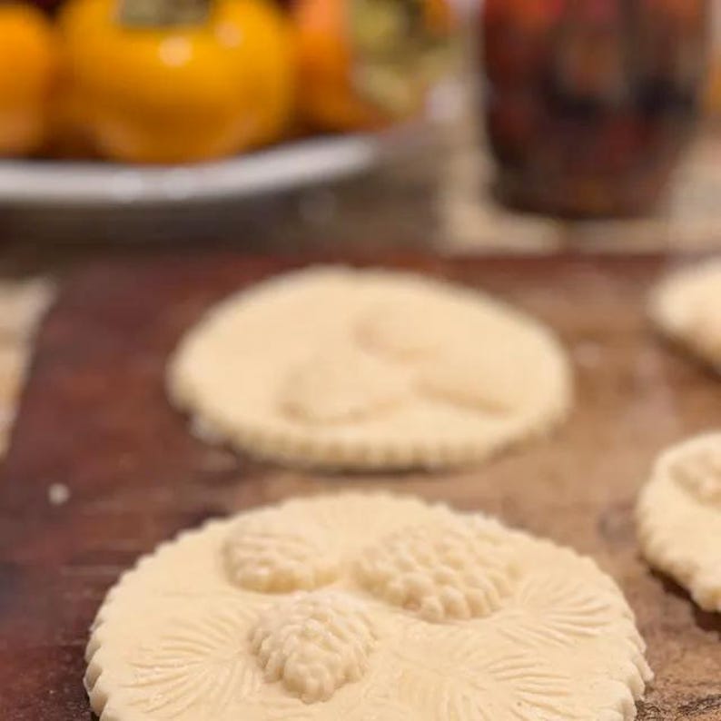 Molde para galletas, molde para springerle con piñas, estampador de galletas de madera, cortador de galletas navideñas, pan de jengibre, speculaas, molde de arcilla, regalo imagen 12