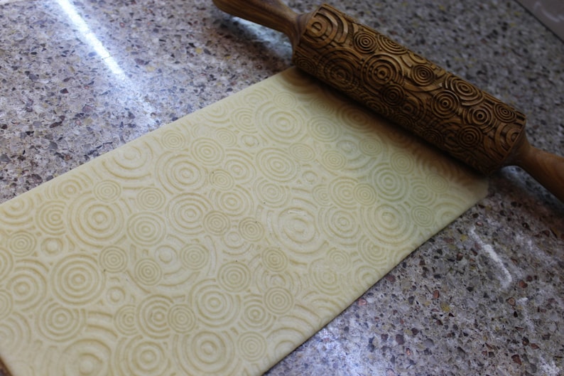 Engraved Rolling Pin GEOMETRIC Embossed , Embossing Rolling Ping, Christmas Gift, Pattern, Roller, Dough Roller, Lazer Engraved, RINGS image 4