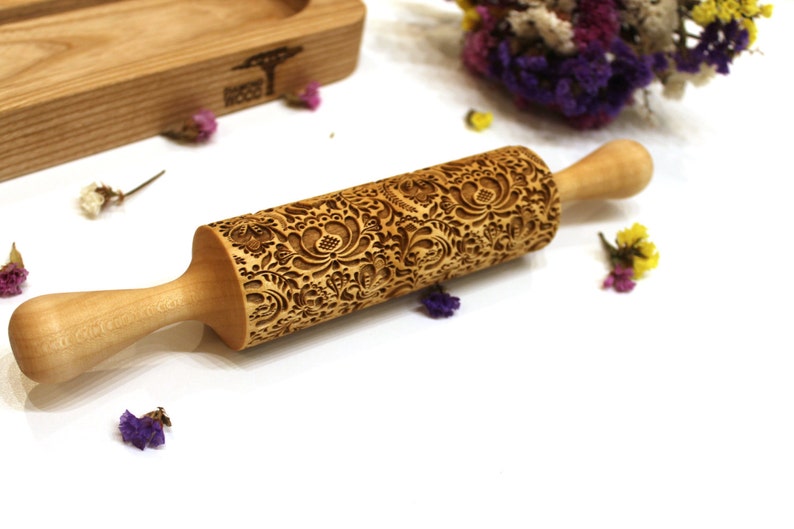 Flowers Embossed Rolling Pin, Laser Engraved Patterned, Rosemailing Floral Folk Pattern, Embossing Dough Roller, Christmas Gift, 3 image 4