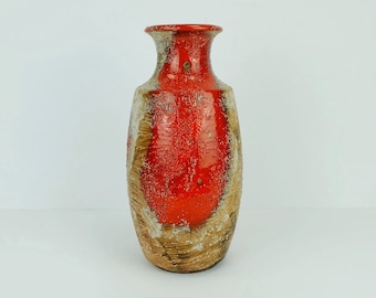 carstens toennishof mid century VASE model 7060-30 rough glaze red white shades of beige and brown