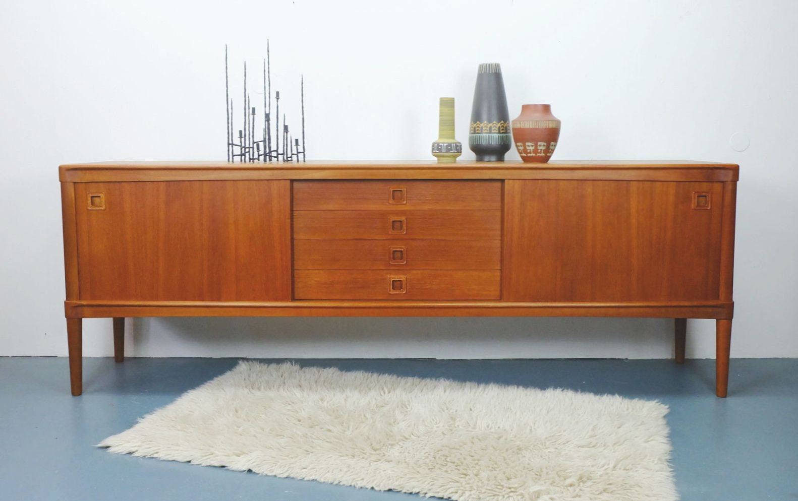 Bramin sideboard deals