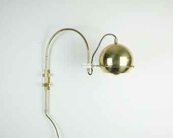 gepo amsterdam 1970s adjustable eyeball WALL SCONCE brass and lucite