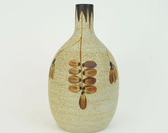 vintage sgrafo ceramic VASE sgrafo modern peter mueller 1970s model 1976