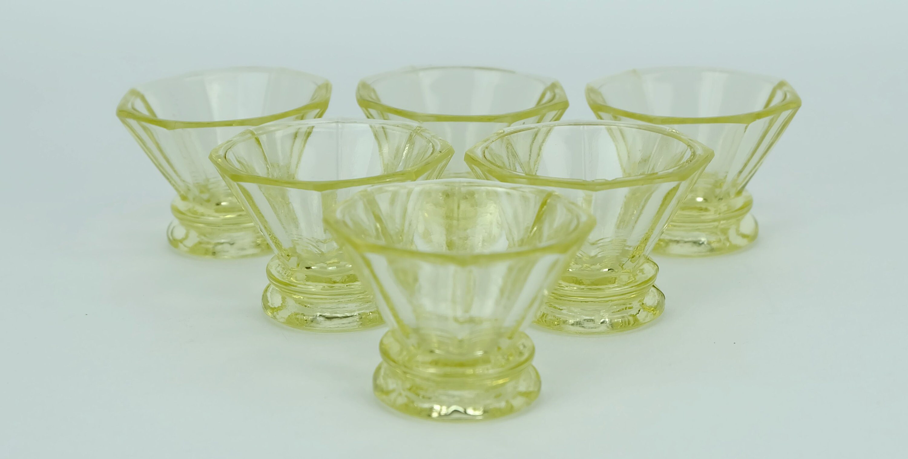 french art déco yellow pressed glass liqueur glass set 6 glasses on