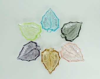 set of 6 mid century GLASS BOWLS in leaf shape 1950s colored glass