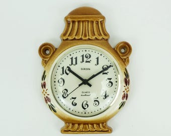 ceramic WALL CLOCK kitchen clock europa quartz hand painted herbolzheimer ceramic 1960s 70s west german pottery