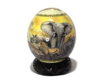 African Big Five Decoupage Ostrich Egg Shell with Sunset Background and African Map. Unique Christmas, Wedding, Birthday, Housewarming Gifts