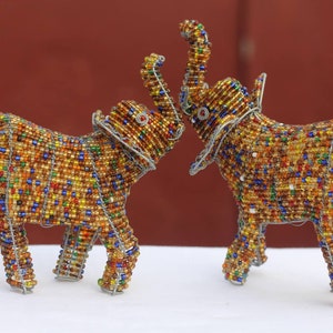 2 x Beads and wire Elephant, Beaded African animals decor, gifts from South Africa. 3D table display interior decor. Big Five Figurines