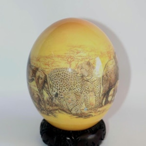 Handbemaltes Afrikanisches Straußenei Big Five Muschel Ornament, Decoupage Safari Kunst