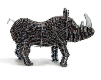 10 Antique gold plated pewter Rhinoceros African beads Rhino Beads 10 Antique gold plated pewter Rhinoceros African beads Rhino Beads