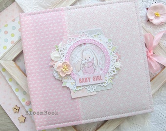 Personalisiertes Baby-Fotoalbum Mädchen, personalisiertes Baby-Erinnerungsbuch, Babybuch Mädchen, Scrapbook-Babyalbum, Album für das erste Jahr, Album Bébé fille