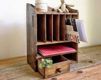 Murale bois Bureau Mont Mail organisateur/Mail Bureau fente/Cubby trou/petit Vintage de bureau en bois Français haut organisateur/Mail trieur
