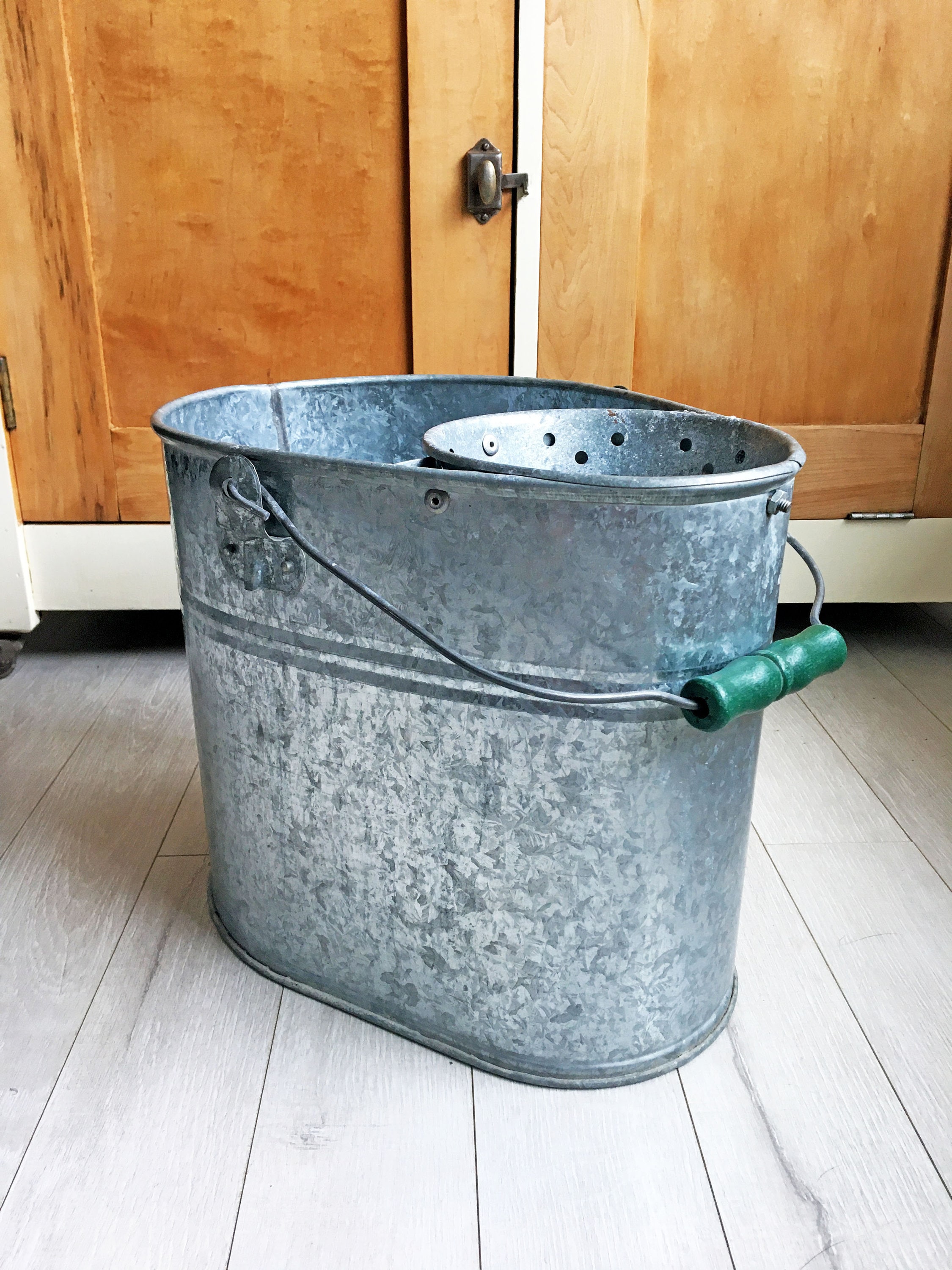 Vintage 40s Galvanized Mop Bucket/Green Wood Handle GW Metal Etsy