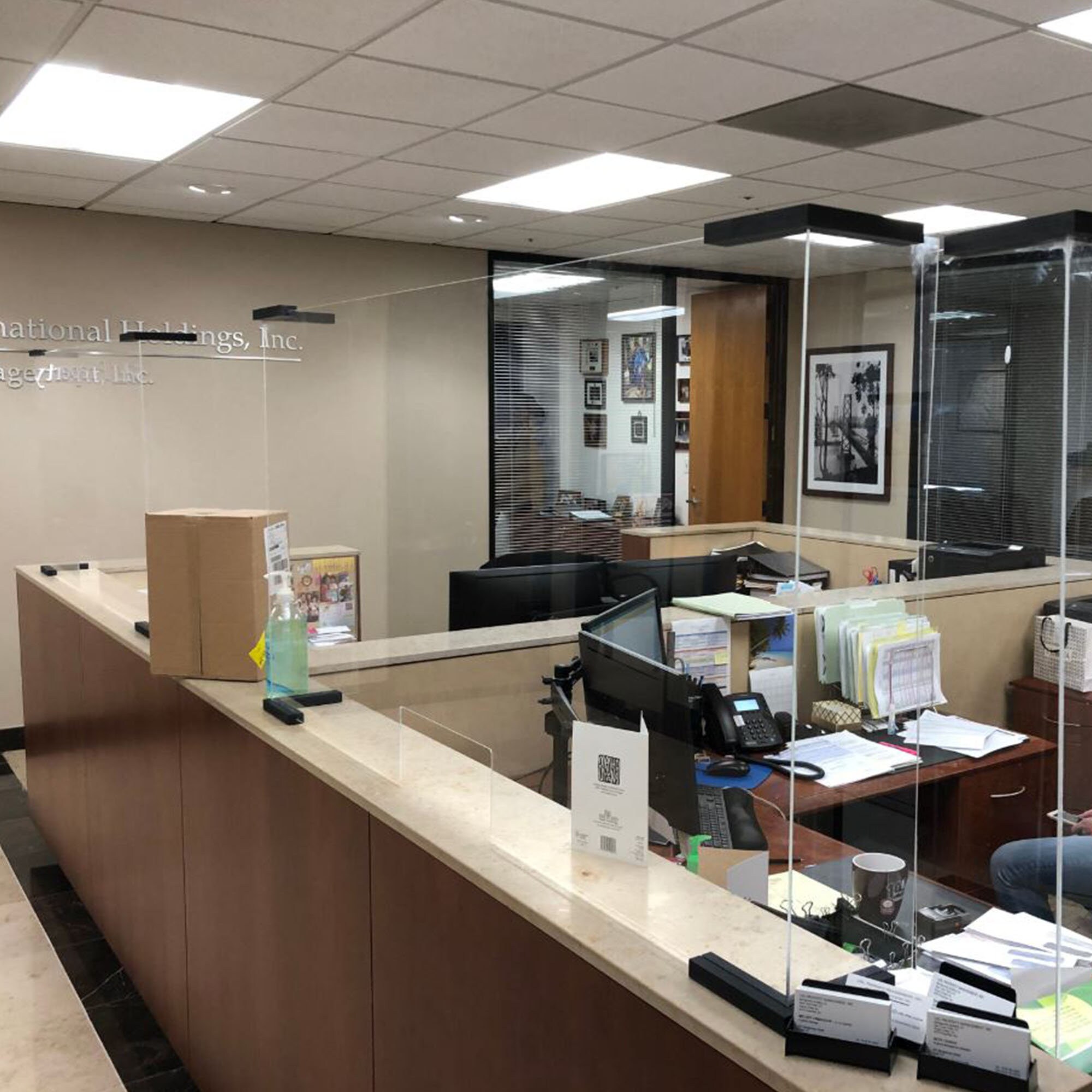 Sneeze Guard Stand Sneeze Guard Feet L Shape Acrylic Etsy