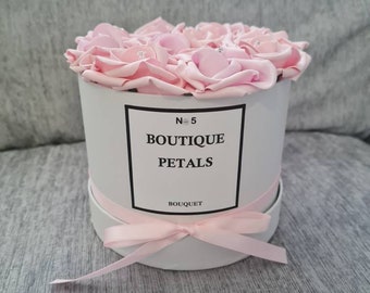 Flower hat box, Rose hat box , Flower bouquet, Housewarming gift, personalised gift, personalized gift, home decoration, decor, mothers day