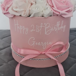 Flower hat box, Rose hat box , Flower bouquet, Housewarming gift, personalised gift, personalized gift, home decoration, interior decoration image 2