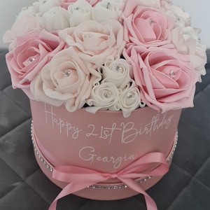 Flower hat box, Rose hat box , Flower bouquet, Housewarming gift, personalised gift, personalized gift, home decoration, interior decoration image 1