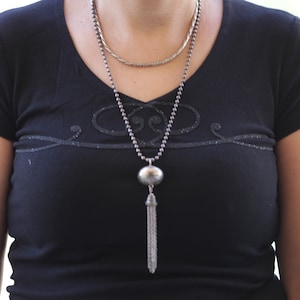 LONG TASSEL NECKLACE, Women Lariat Antique Silver Chain Necklace, Boho Necklace, Tassel Pendant, Bohemian Jewelry, Fringes Pendant Necklace