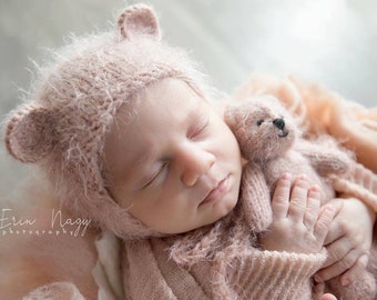 Knit Teddy Bear Newborn Outfit: Handmade Bonnet and Toy Prop