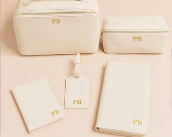 Monogrammed travel gift set for women personalized travel lover gifts accessories bag for her jewelry organizer daughter in law gift set