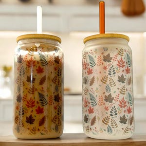 Glass tumbler iced coffee clear glass cup leaf design frosted aesthetic design tumbler with lid and straw gift for friend gift for daughter
