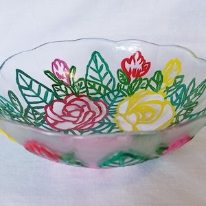Vintage Hand Painted Rose Bowl: Scalloped Frosted Glass