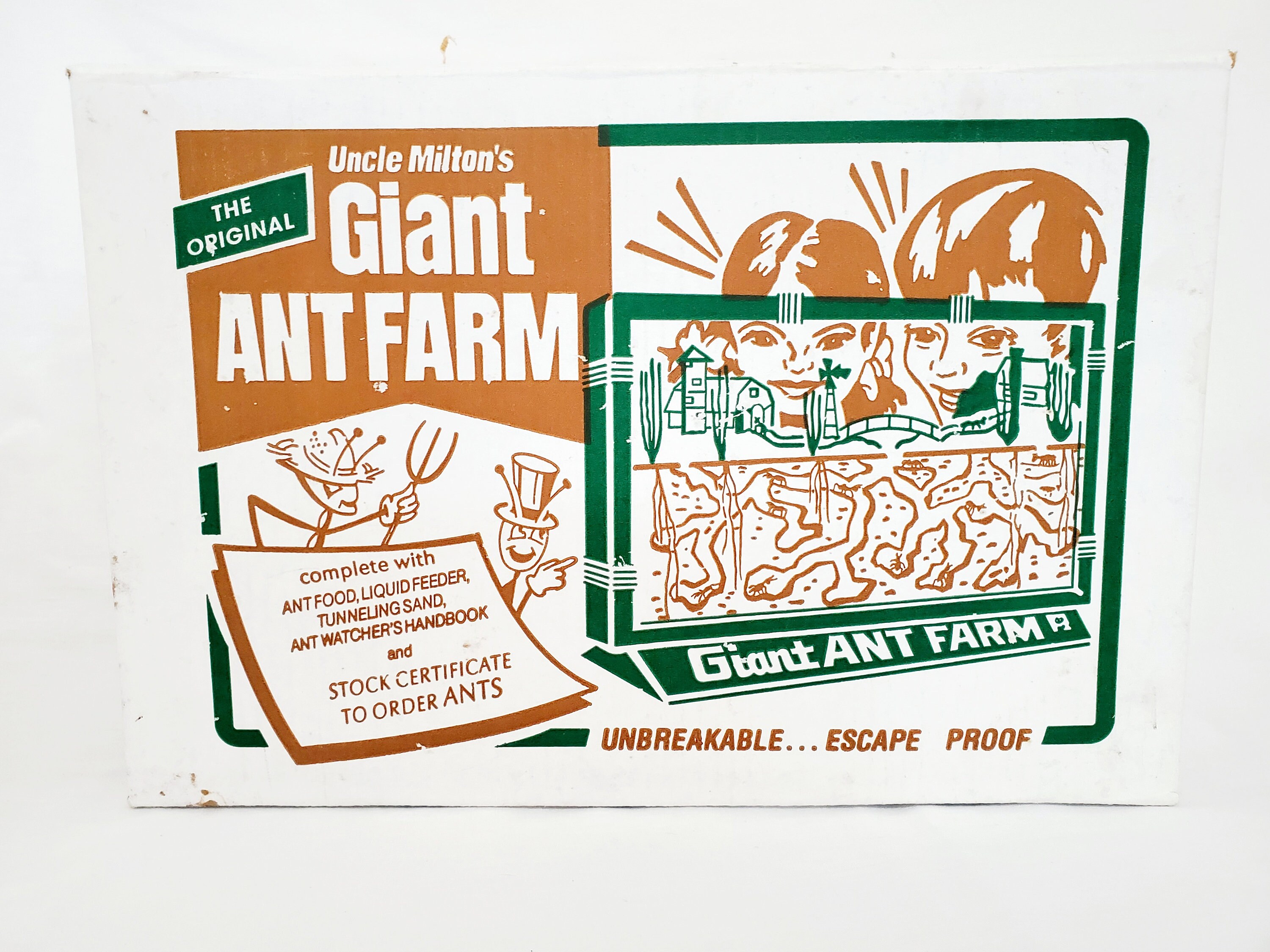 ... This is so fun and educational! Never used in the original box, the Ant  Farm comes with everything you need to get started. However, due to the ...