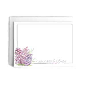 25 tarjetas de notas personalizadas de color lila / Juego de papelería personalizado con lilas en acuarela / 25 tarjetas de notas planas personalizadas con nombre, sobres y dirección