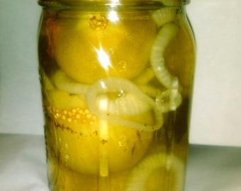 32 o.z. Pickled Green Tomatoes.