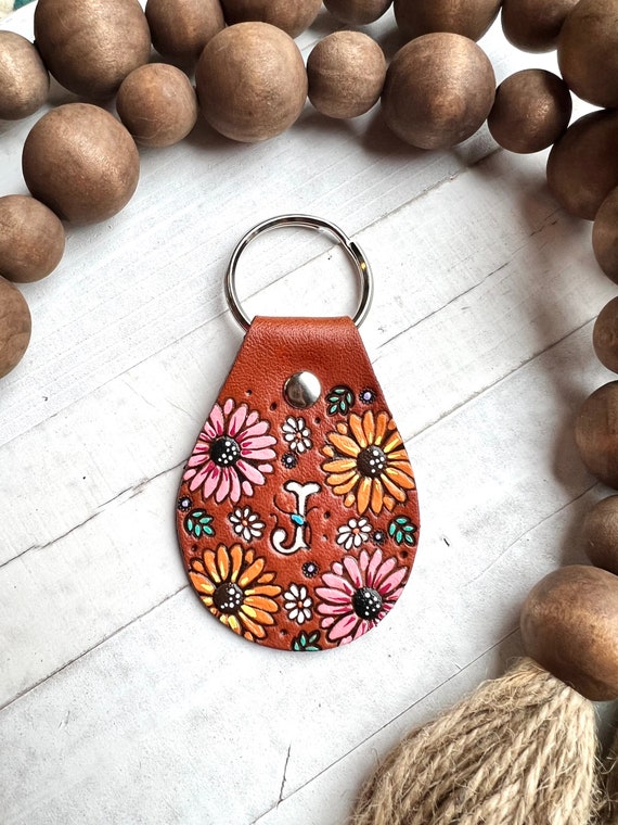 leather flowers keychain